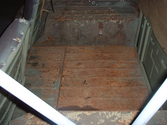 REAR_FLOOR_1