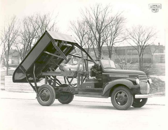 1941 Chevrolet with Heil Dump Bed