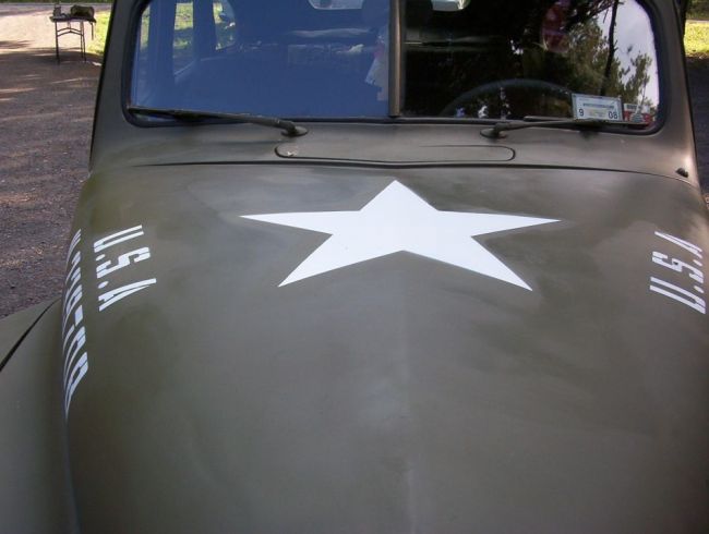 41_STENCILING_HOOD_STAR_001