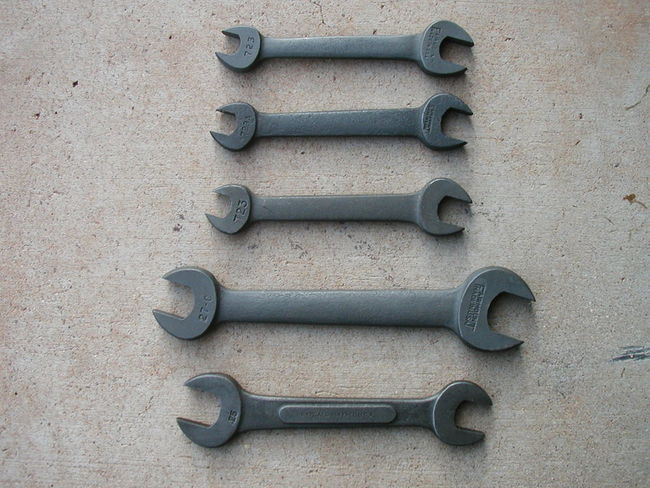 Assorted FairmounT &amp; Barcalo-Buffalo Wrenches