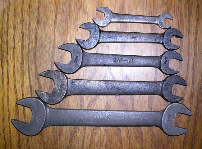 Bonney 585 wrenches