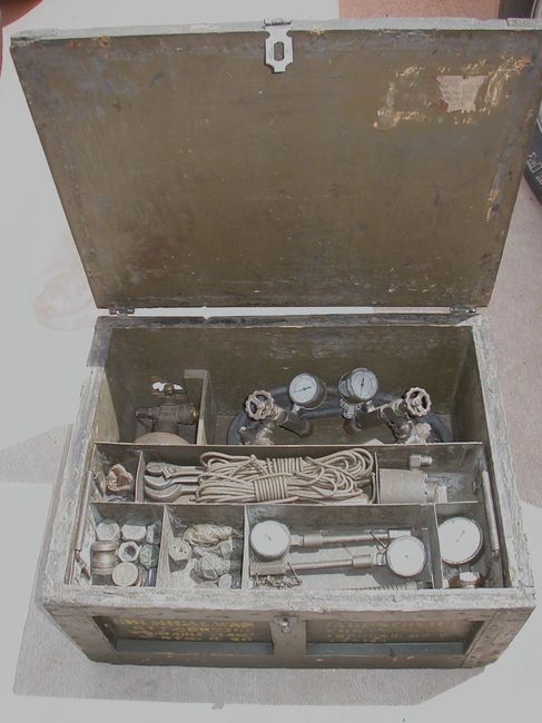 WW2 M2-2 Service Kit interior