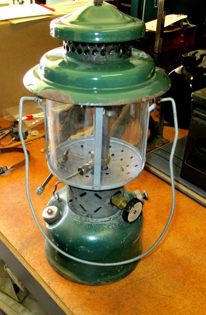 Coleman_1942_Lantern