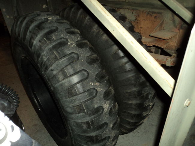 9.00-20 NDCC tires