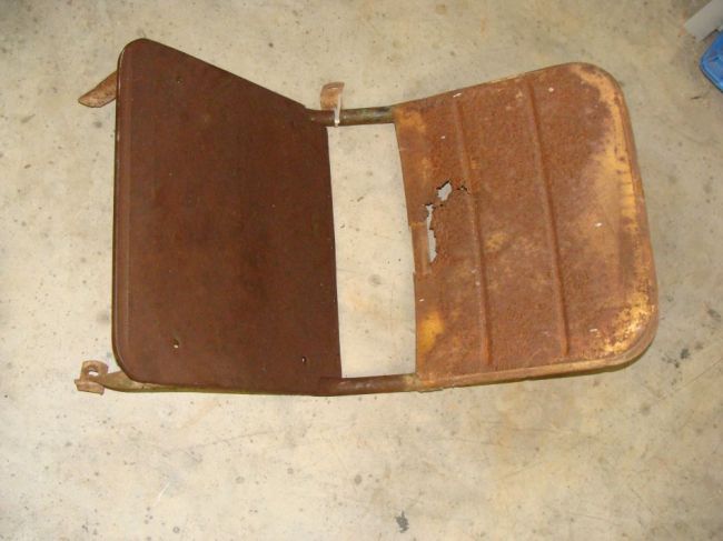 MB201974 split frame seat - passenger