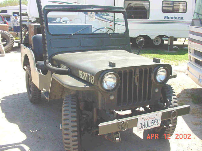 Doug_Becks_Navy_V-35_jeep_front1