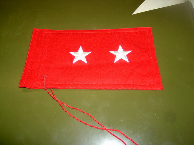 Flag_flashlight_plate_003