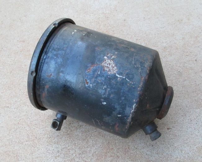 WW2 Fram Style Oil Filter Cannister