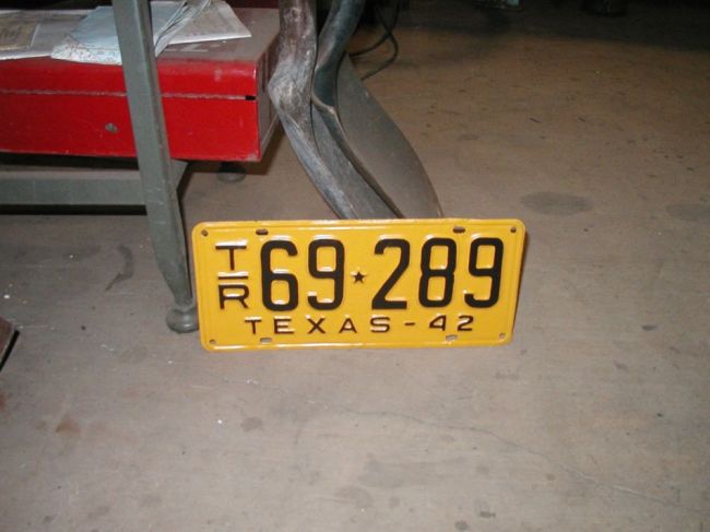 Restored '42 Texas License Plate