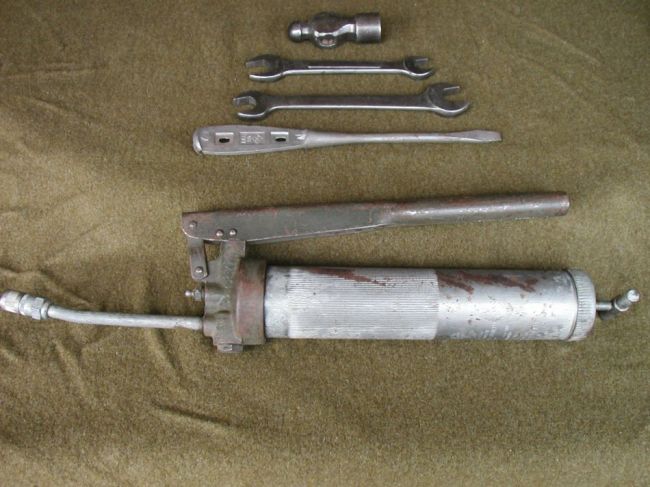 Asst. WW2 Jeep Tools