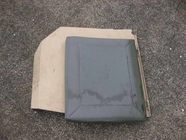 Humvee battery box cover