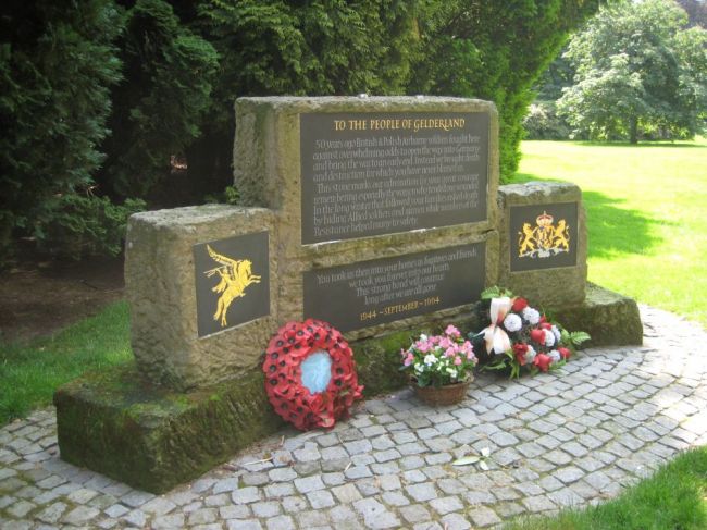 British Airborne Museum Memorial - Oosterbeek,NL