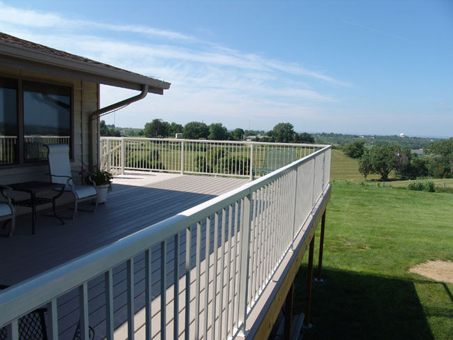 Aluminum Deck Railing Systems