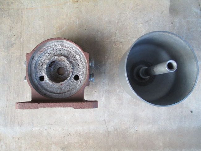 GPW Strainer Cap underside + Bowl interior