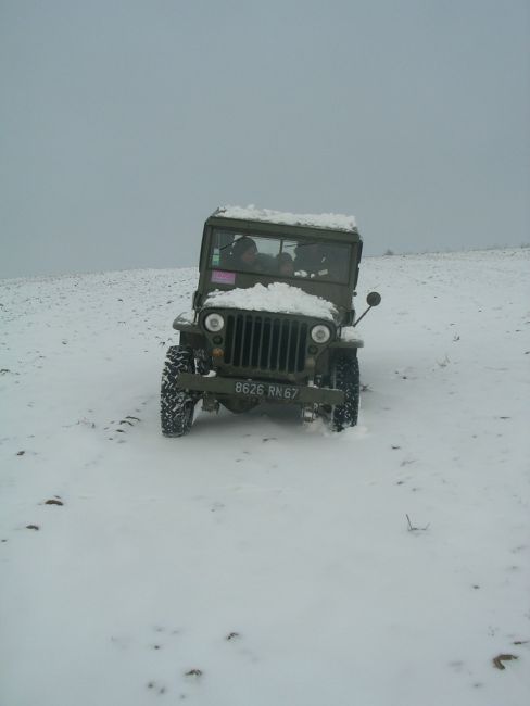 Jeep_dans_la_neige_2010_024