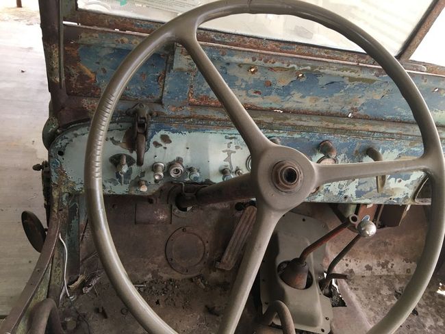 Jeep_steering_wheel