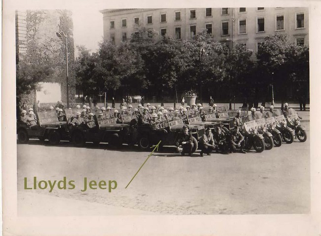 Lloyds_jeep