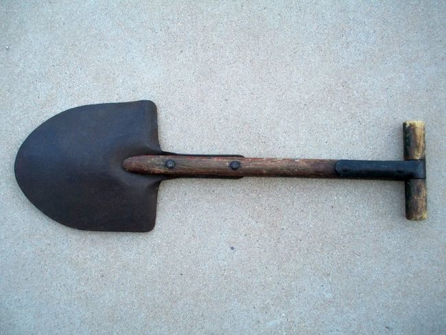 M1910_Shovel_underside