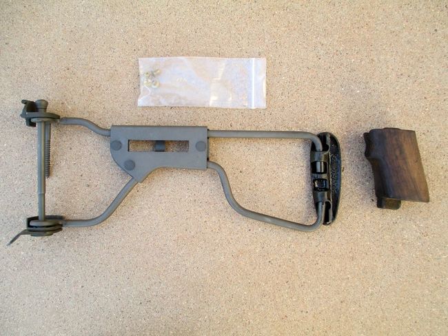 M1A1_Stock_Parts_Lot_front_side