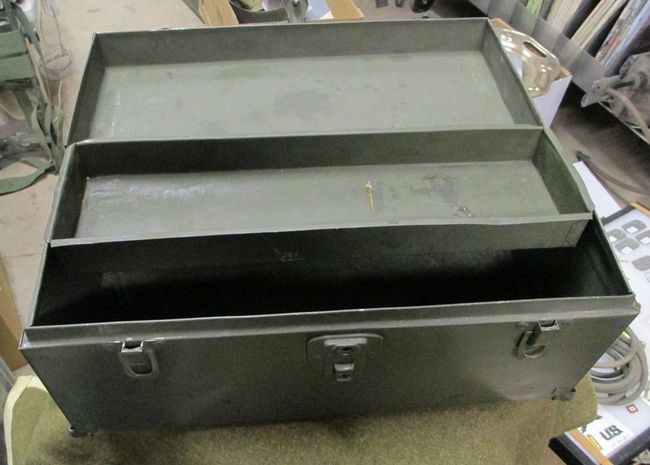 WW2 M5 Ordnance Chest interior