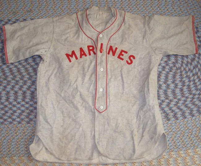 Marine_Baseball_Uniform_001