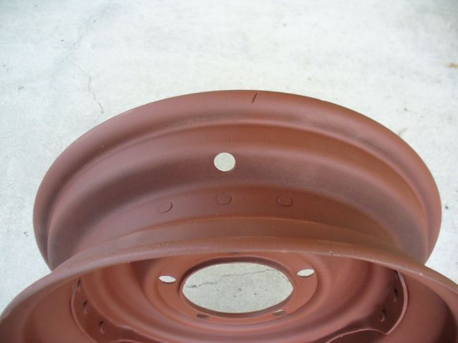 15x4.5 KH rim dated 8-60