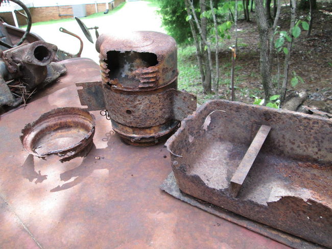 Rusted_out_Air_Breather_oil_pan