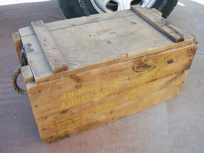 Large Signal Rifle Grenade Crate