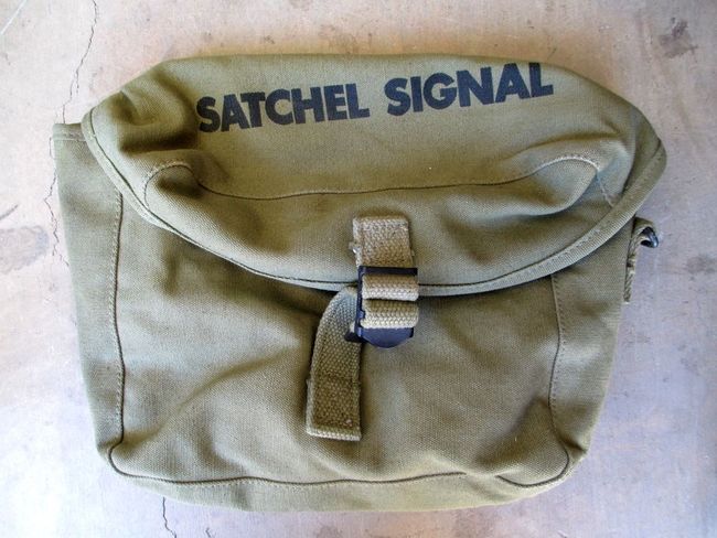 Signal_Satchel_bag