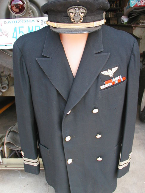 WW2 USN Officer Blue Jacket