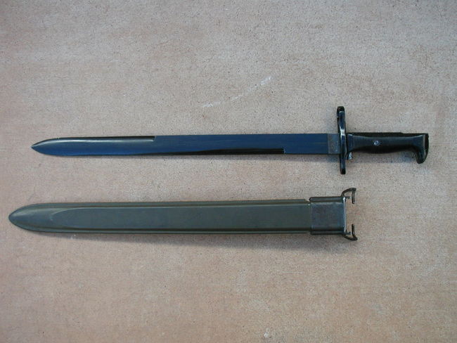 WW2 USN Mk1 Training Bayonet