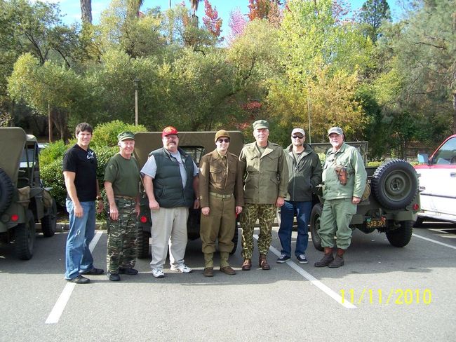 Veterans_Day_Parade_in_Lincoln_2010_069