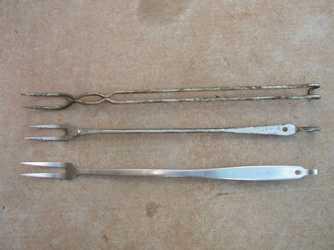 WW2 Mess Hall Forks Lot