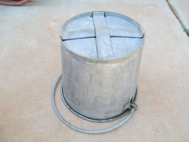 WW2 Strap Bottom galvanized Bucket underside