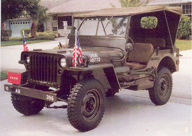 flags_on_jeep_copy