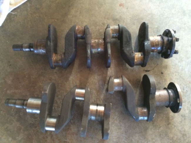 L-134 crankshafts, broken and NOS