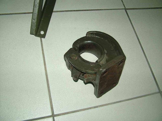 late_pintle