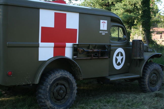 militari_ternavasso_dodge_ambulance