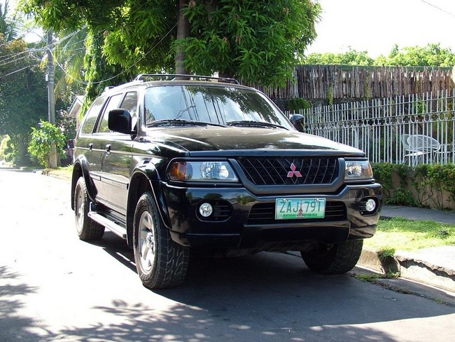 montero_sport_front