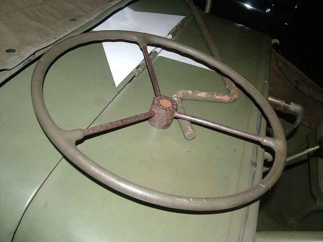 steering_wheel