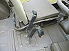 Front_seat_belts_center_3_Jul_06.JPG