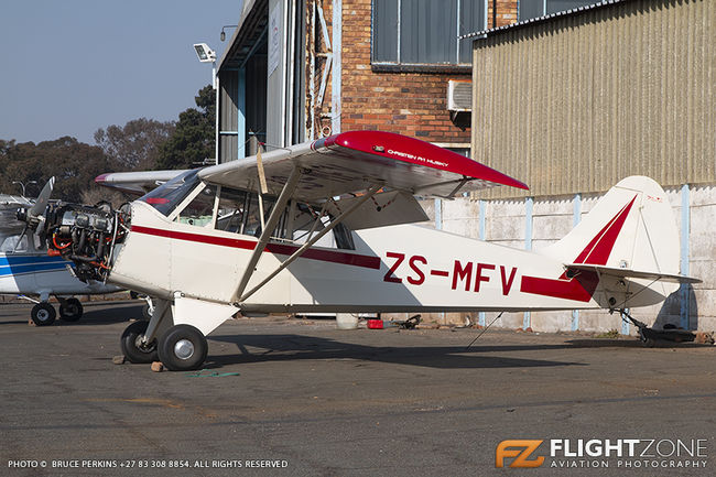 Aviat Husky ZS-MFV Rand Airport FAGM