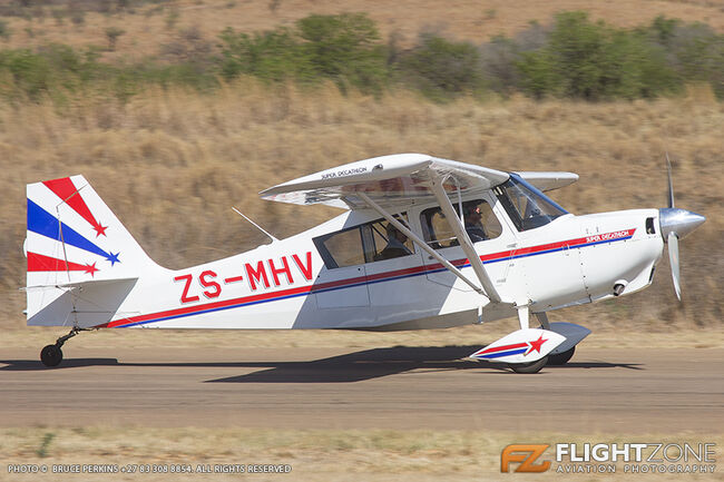 Decathlon ZS-MHV Kittyhawk Airfield FAKT