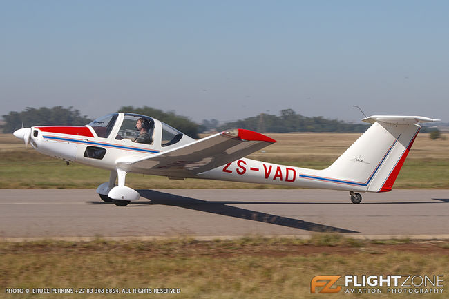 Grob G109B ZS-VAD Rhino Park Airfield