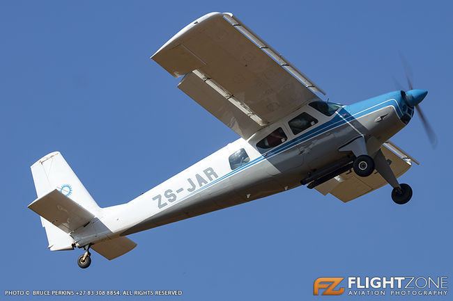 Helio Courier ZS-JAR Middelburg Airfield FAMB