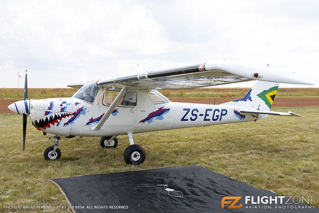 Cessna 150 ZS-EGP Middelburg Airfield FAMB