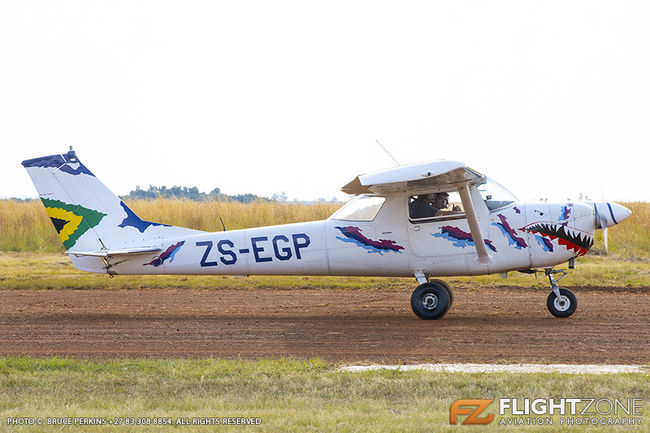 Cessna 150 ZS-EGP Middelburg Airfield FAMB