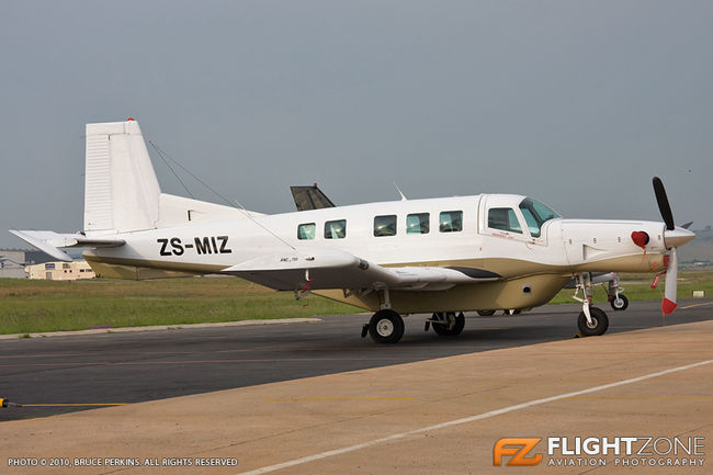 PAC 750 ZS-MIZ Lansria Airport FALA - The G503 Album