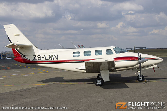 Cessna T303 Crusader ZS-LMV Rand Airport FAGM