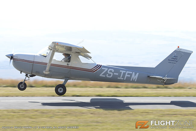 Cessna 150 ZS-IFM Krugersdorp Airfield FAKR